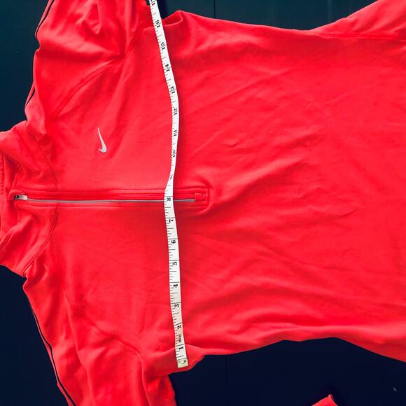 Nike Dri-Fit Half Zip Women's SZ S Workout Layering Workout Pullover - Picture 9 of 12